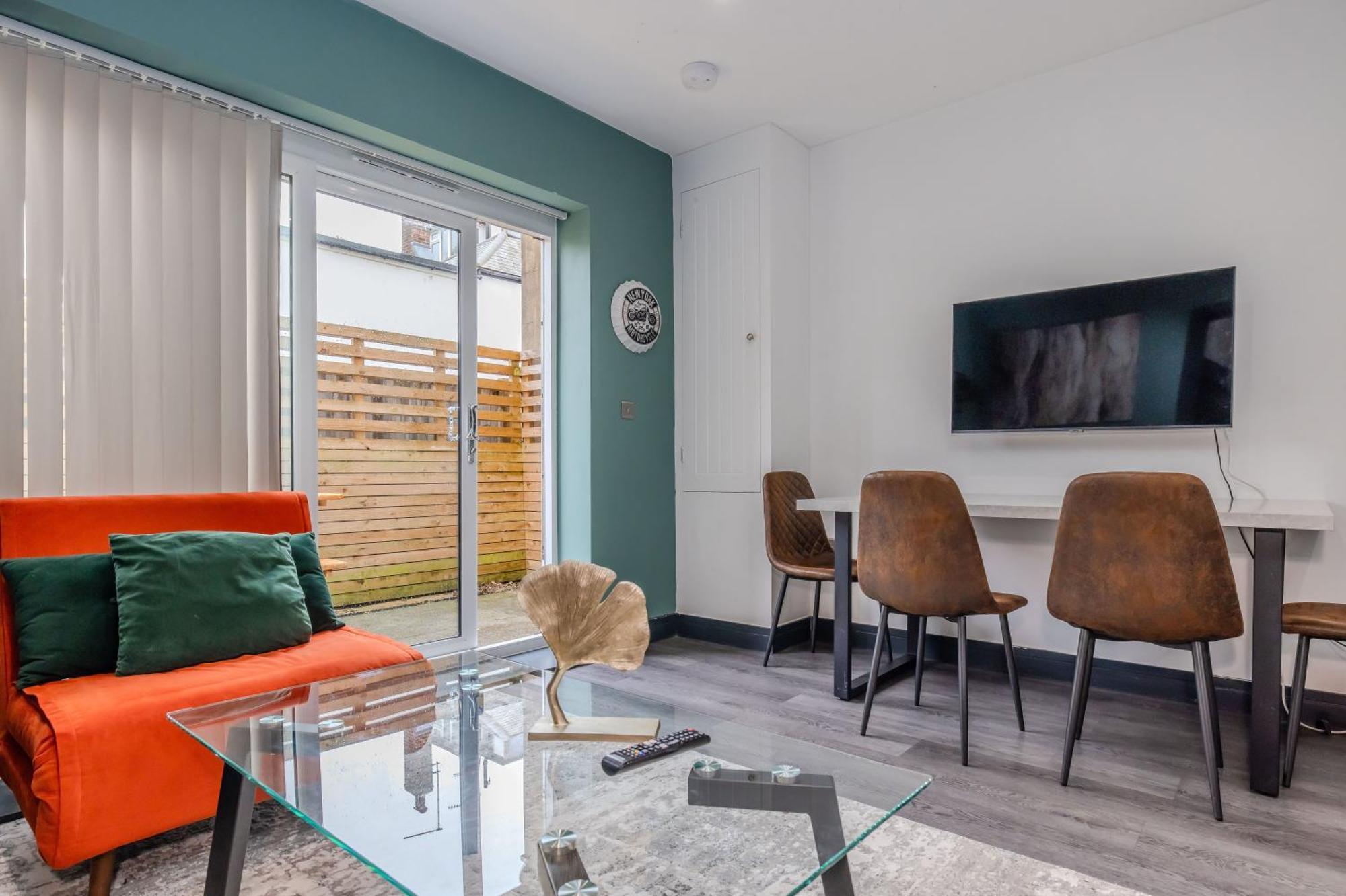 Central Hove 3 Bedroom Flat Bn340Bwil ภายนอก รูปภาพ